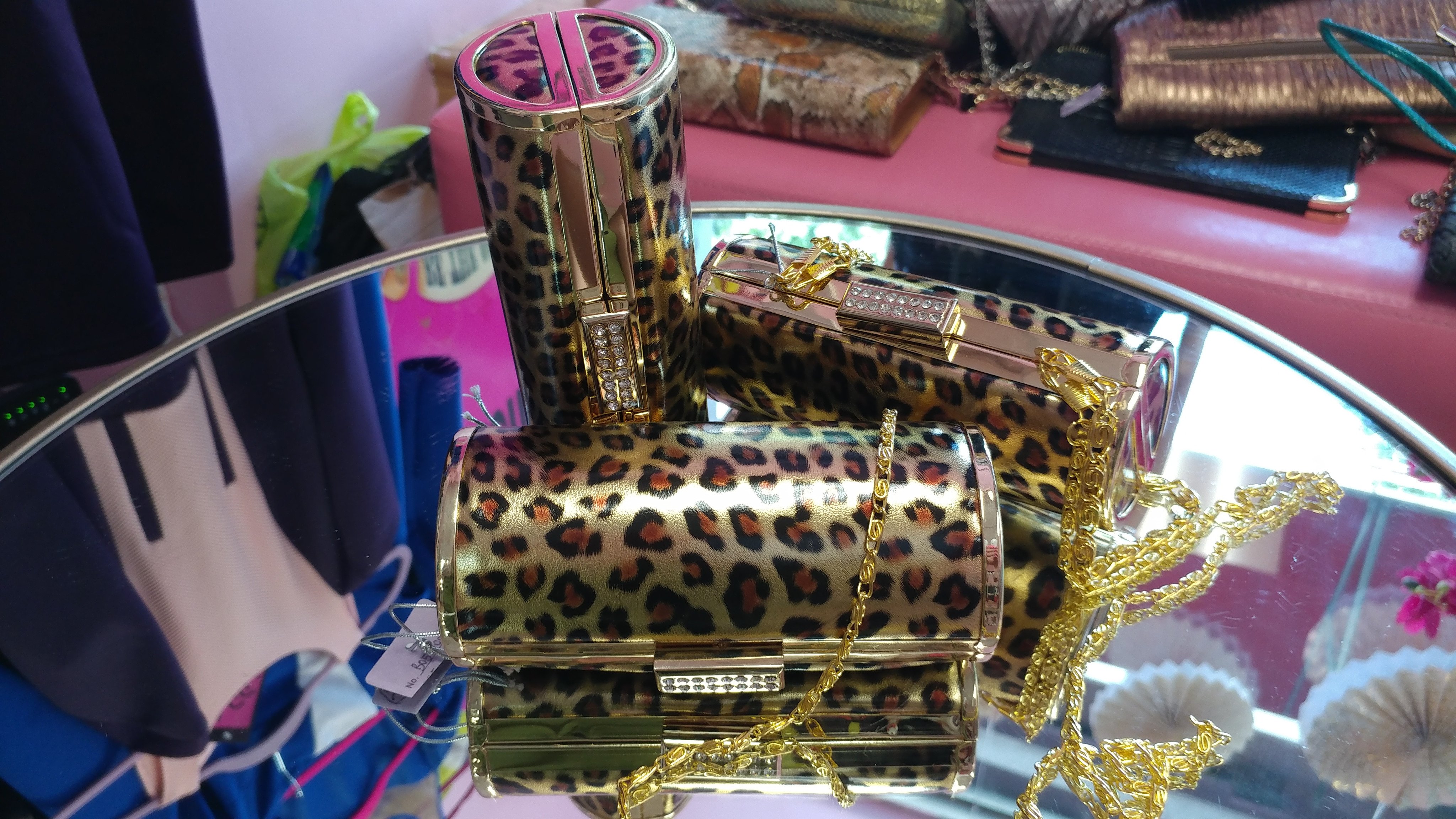 SOLD OUT 