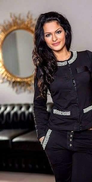 WOMEN FASHION BLACK SUIT WITH RHINESTONES