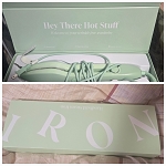 HANDHELD STEAM GREEN IRON  NORI Retail Price 120$ HAVE LITTLE DAMAGE 