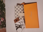 LV WHITE GRAY LEATHER WALLET 