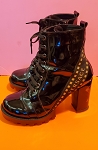 Black boots 12V