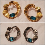 VINTAGE OSCAR  DE LA RENTA SILVER TONE SCULPTURAL WAVE HOOP EARRINGS BLUE AQUAMARINE CRYSTAL 