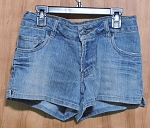 LEVI'S BLUE JEANS GIRL SHORTS