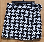 FOREVER 21 HOUNDSTOOTH PATTERN MINI WRAP SKIRT WITH BUCKLE BELT