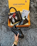 Bag 10lv black with accessories 