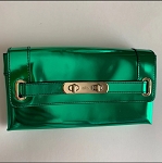 Coach swagger wallet in metal green AUTHENTIC 